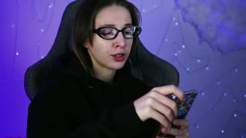 Snapshot of filipinaadams chatting on 01.23.25 cap and Lana online show from 01.23.25