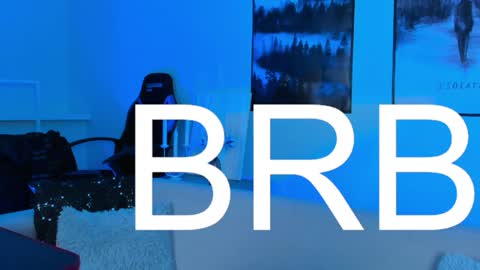 Snapshot of filipinaadams chatting on 01.25.25 cap and Lana online show from 01.25.25