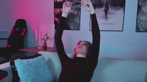 Snapshot of filipinaadams chatting on 02.13.25 cap and Lana online show from 02.13.25