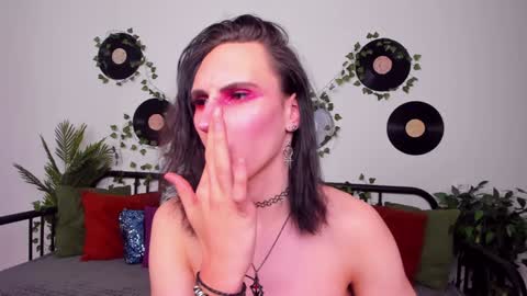 Honey Ill be waiting for you Tue Wed Thu Fri Sat Sun 10am-5pm online show from 01.19.25