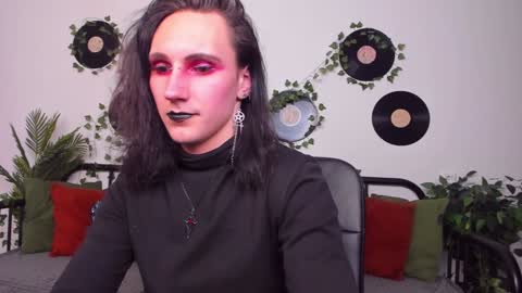 Honey Ill be waiting for you Tue Wed Thu Fri Sat Sun 10am-5pm online show from 01.19.25