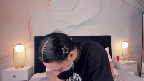 Honey Ill be waiting for you Tue Wed Thu Fri Sat Sun 10am-5pm online show from 03.11.25