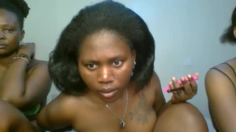 Snapshot of fine_melanie chatting on 02.05.26 melanie online show from 02.05.26