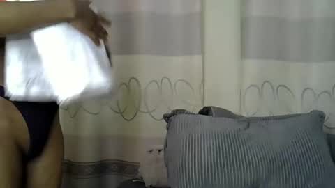 Snapshot of fine_queen12 chatting on 01.04.25 fine_queen12 online show from 01.04.25