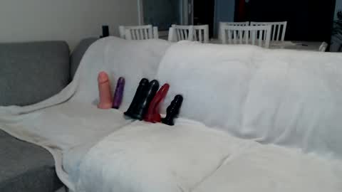 finland9009 online show from 12.28.24