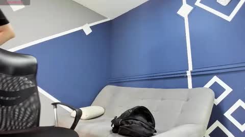 finn_jackson online show from 03.16.26