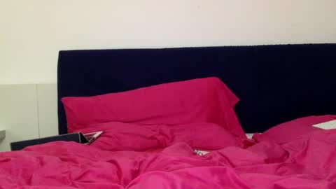 Snapshot of fionacam chatting on 02.12.25 Fiona online show from 02.12.25