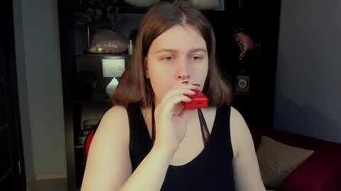 fiora online show from 02.22.26