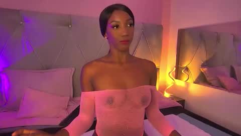 Fiorela Lenin  online show from 10.01.25