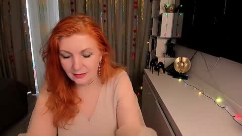 Snapshot of fire_foxone chatting on 02.28.25 FireFox online show from 02.28.25