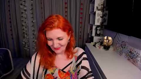 Snapshot of fire_foxone chatting on 09.20.25 FireFox online show from 09.20.25