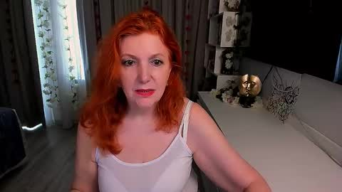 Snapshot of fire_foxone chatting on 09.24.25 FireFox online show from 09.24.25