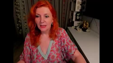 Snapshot of fire_foxone chatting on 10.06.25 FireFox online show from 10.06.25