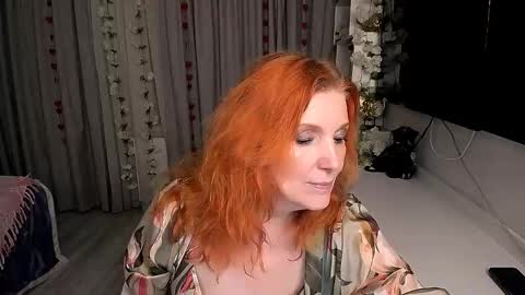 Snapshot of fire_foxone chatting on 11.29.25 FireFox online show from 11.29.25