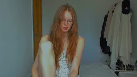 Snapshot of fire_luna chatting on 07.28.26 fire_luna online show from 07.28.26