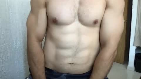 Snapshot of fitboyman chatting on 02.27.25 fitboyman online show from 02.27.25