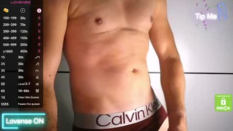 fitguy_84 online show from 05.11.26