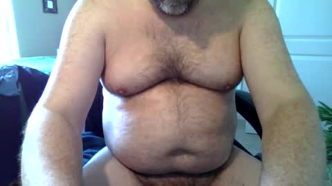 Snapshot of fitnhairy01 chatting on 12.02.25 fitnhairy01 online show from 12.02.25