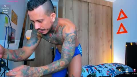 Snapshot of fitnolan chatting on 11.13.25 Elias Valencia online show from 11.13.25