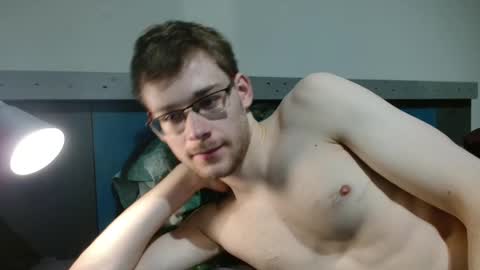 Fitwhiteboy01 online show from 11.16.25