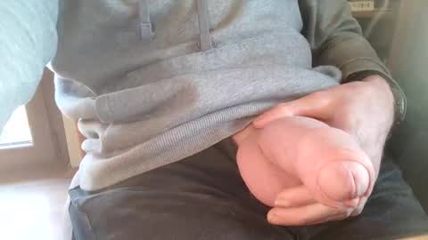 Snapshot of fiveforwilly1 chatting on 03.01.26 Markus online show from 03.01.26