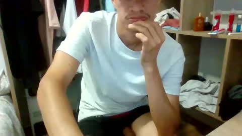 Snapshot of flacohotsexy chatting on 05.16.26 Charles mi new TWT Flacousa1 online show from 05.16.26