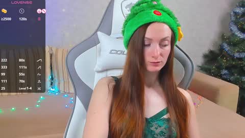 Snapshot of flamystar chatting on 12.26.24 Yana online show from 12.26.24