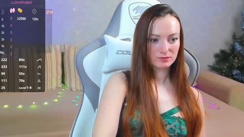 Snapshot of flamystar chatting on 01.04.25 Yana online show from 01.04.25