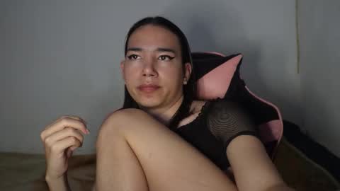 Snapshot of flaream_angel chatting on 10.29.25 Alexa online show from 10.29.25