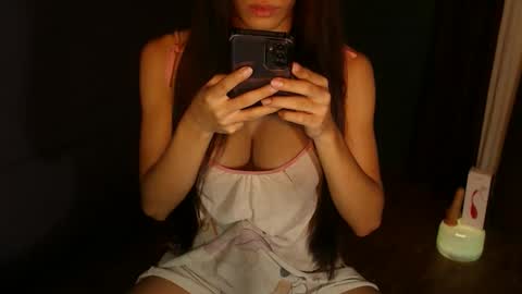 Snapshot of flexibleyassi chatting on 02.17.25 yassi online show from 02.17.25