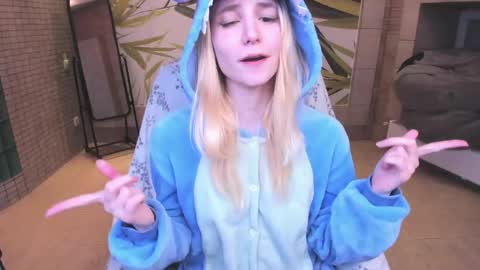 FlexiMona online show from 03.07.26