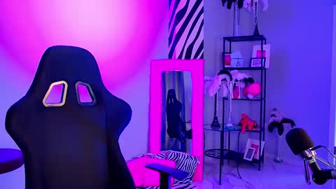 Flexyfoxy online show from 03.01.26