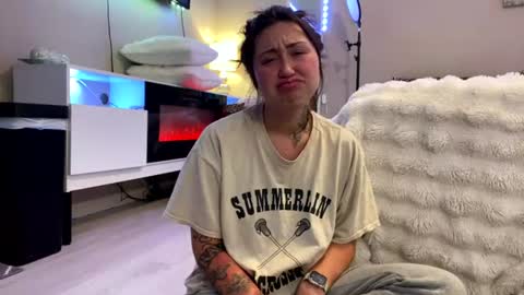 Roxy online show from 07.02.26