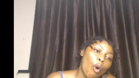 Snapshot of flirty_xxbonny chatting on 05.28.26 flirty_xxbonny online show from 05.28.26