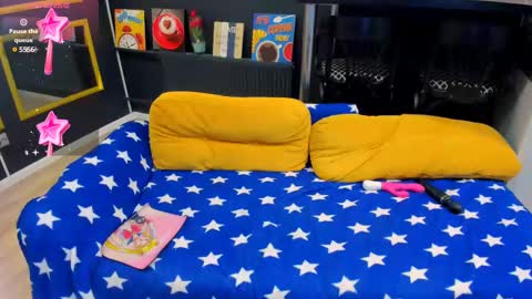 Mary online show from 02.10.25