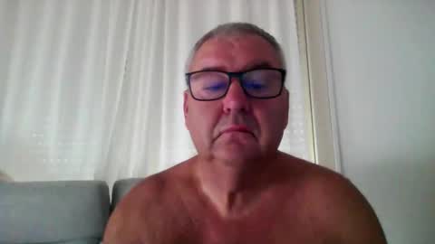 flo221222 online show from 02.02.26