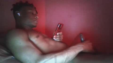 Snapshot of flomadetda chatting on 09.29.25 JACC T online show from 09.29.25