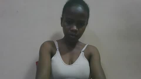 Snapshot of flora48230522373 chatting on 04.20.26 flora48230522373 online show from 04.20.26