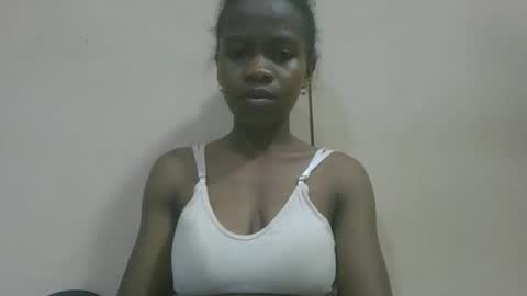 Snapshot of flora48230522373 chatting on 05.02.26 flora48230522373 online show from 05.02.26