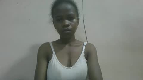 Snapshot of flora48230522373 chatting on 05.03.26 flora48230522373 online show from 05.03.26