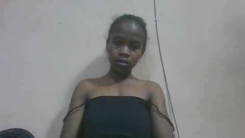 Snapshot of flora48230522373 chatting on 05.06.26 flora48230522373 online show from 05.06.26