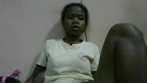 Snapshot of flora48230522373 chatting on 05.28.26 flora48230522373 online show from 05.28.26