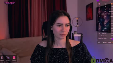 Snapshot of flora_ri chatting on 01.30.25 just ask me online show from 01.30.25