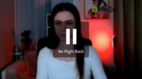 Snapshot of flora_ri chatting on 02.01.25 just ask me online show from 02.01.25