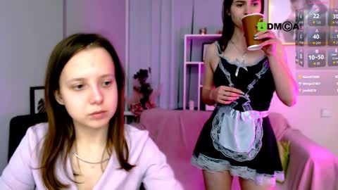 Snapshot of flora_ri chatting on 02.03.25 just ask me online show from 02.03.25