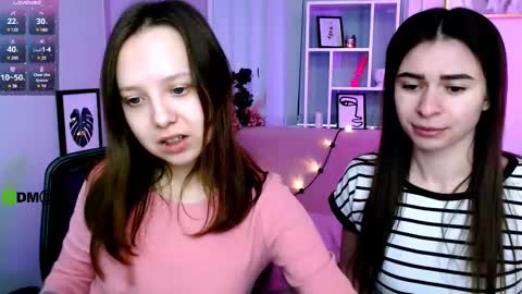 Snapshot of flora_ri chatting on 02.10.25 just ask me online show from 02.10.25