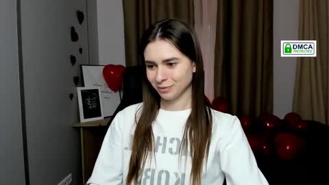 Snapshot of flora_ri chatting on 02.24.25 just ask me online show from 02.24.25