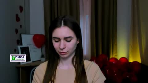 Snapshot of flora_ri chatting on 02.25.25 just ask me online show from 02.25.25