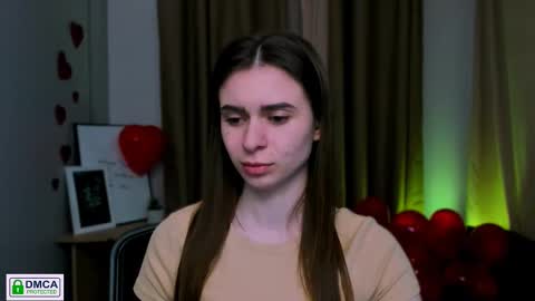 Snapshot of flora_ri chatting on 02.25.25 just ask me online show from 02.25.25