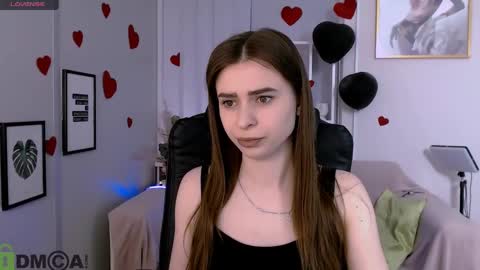 Snapshot of flora_ri chatting on 02.26.25 just ask me online show from 02.26.25